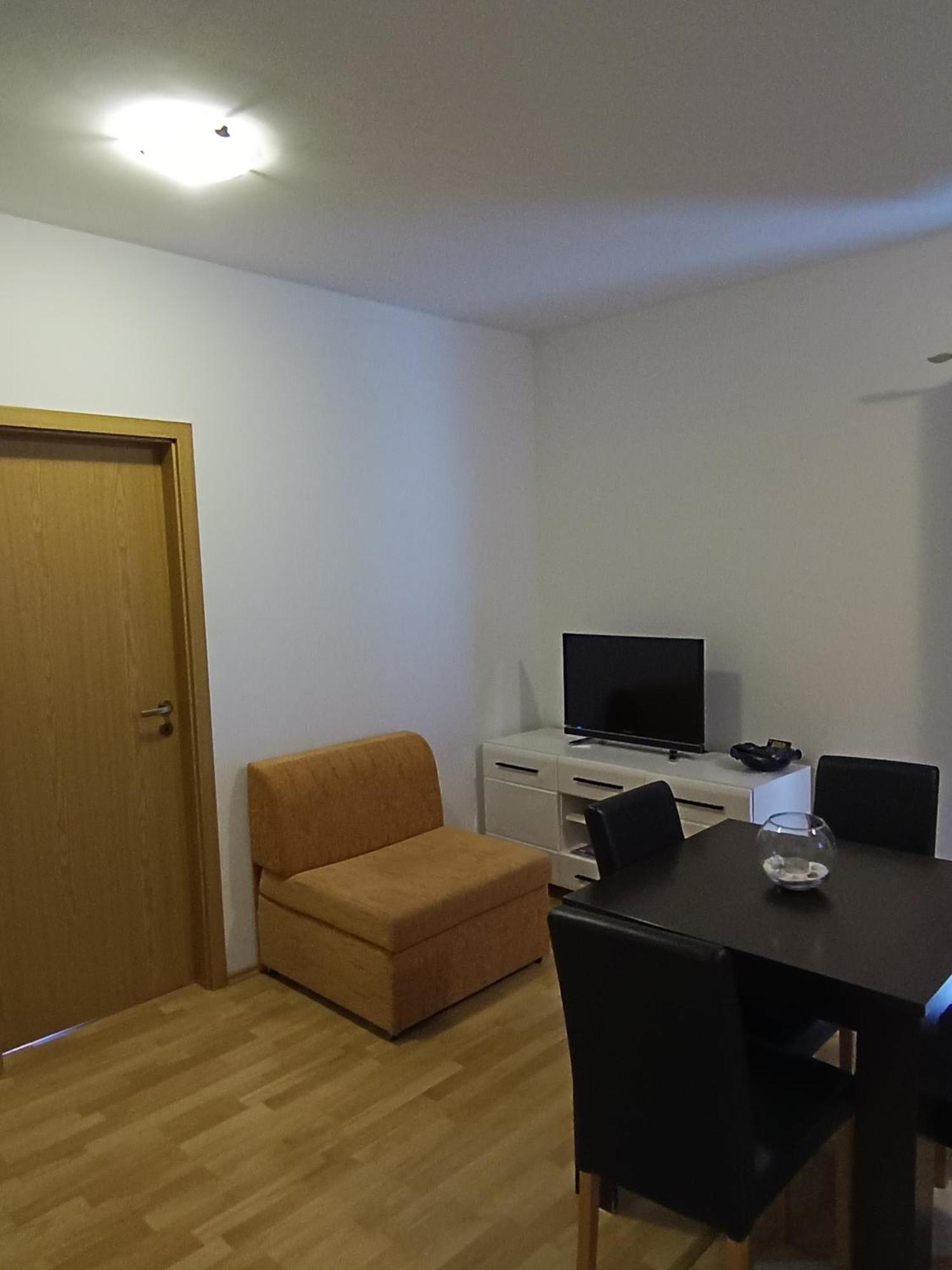 Apartments Jonjic Vodice Eksteriør bilde