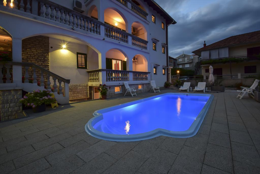 Apartments Jonjic Vodice Eksteriør bilde