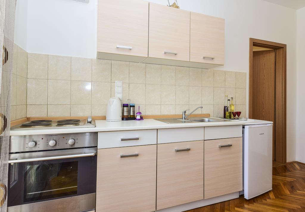 Apartments Jonjic Vodice Eksteriør bilde